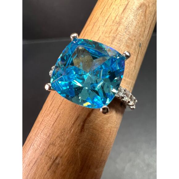 Vintage 14K White Gold Cushion Cut CZ Engagement Ring Size 7 - Picture 12 of 16